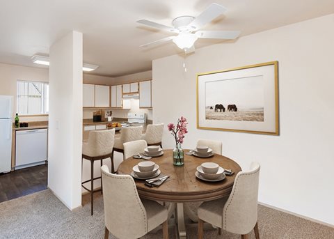 Pioneer Ridge Apartments Oregon City - Kitchen/Dining Room